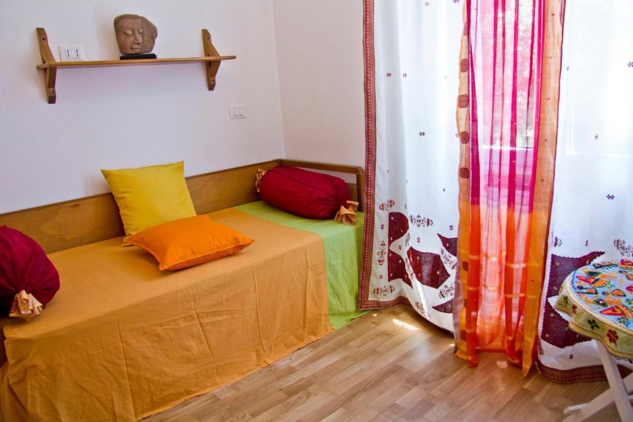 Laxmi Guesthouse B&B Genoa Ngoại thất bức ảnh