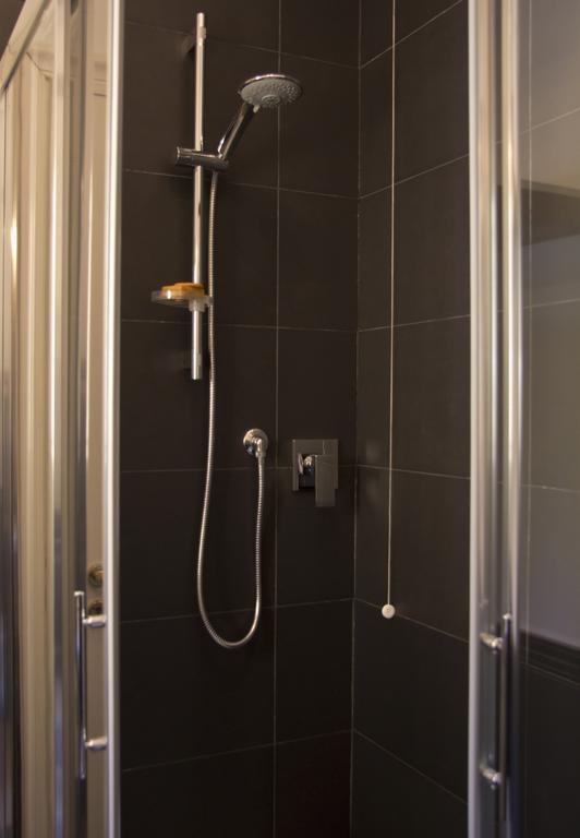 Laxmi Guesthouse B&B Genoa Ngoại thất bức ảnh